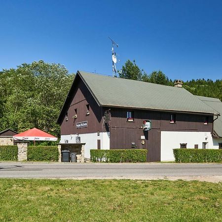 Penzion Pod Lesem Otel Hodkovice Dış mekan fotoğraf
