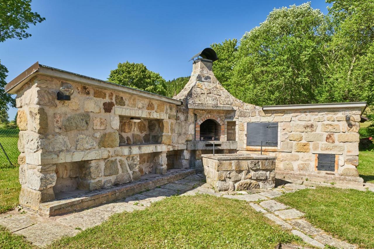 Penzion Pod Lesem Otel Hodkovice Dış mekan fotoğraf