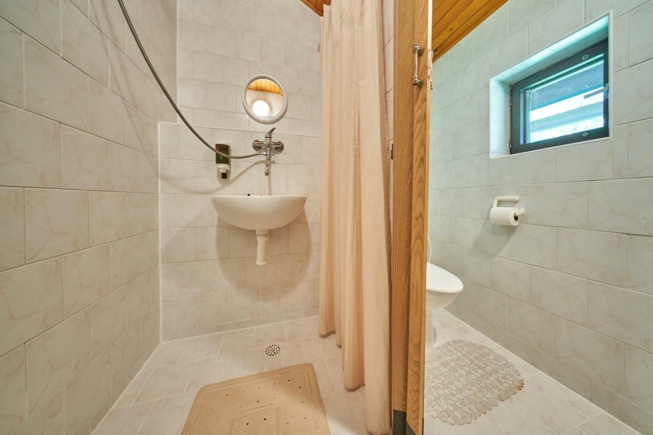 Penzion Pod Lesem Otel Hodkovice Dış mekan fotoğraf